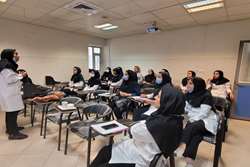 برگزاری کارگاه آموزشی دو روزه ی احیای پایه و پیشرفته اطفال در بیمارستان زرقان