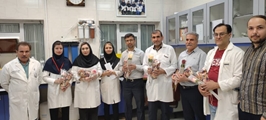 تجلیل از کارکنان آزمایشگاه بیمارستان زرقان به مناسبت روز علوم آزمایشگاهی